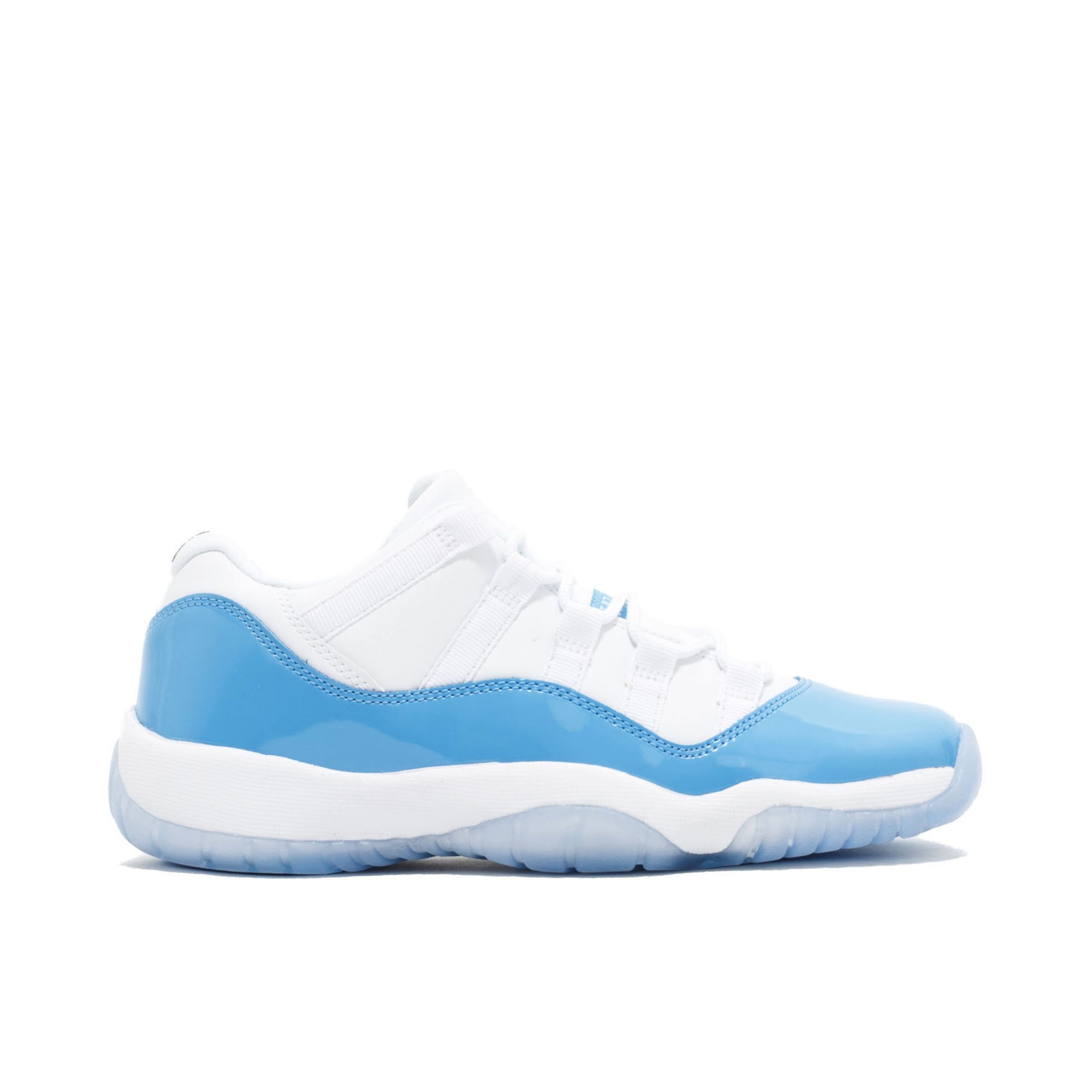 Jordan 11 Retro Low University Blue (2017)