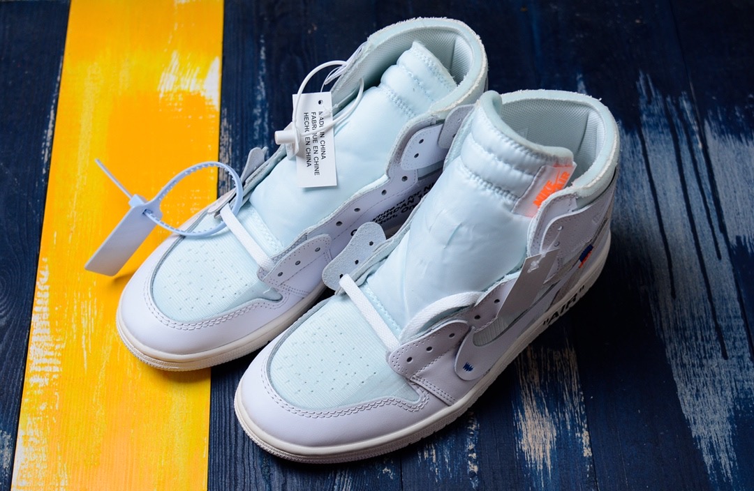 Jordan 1 Retro Off-Whites