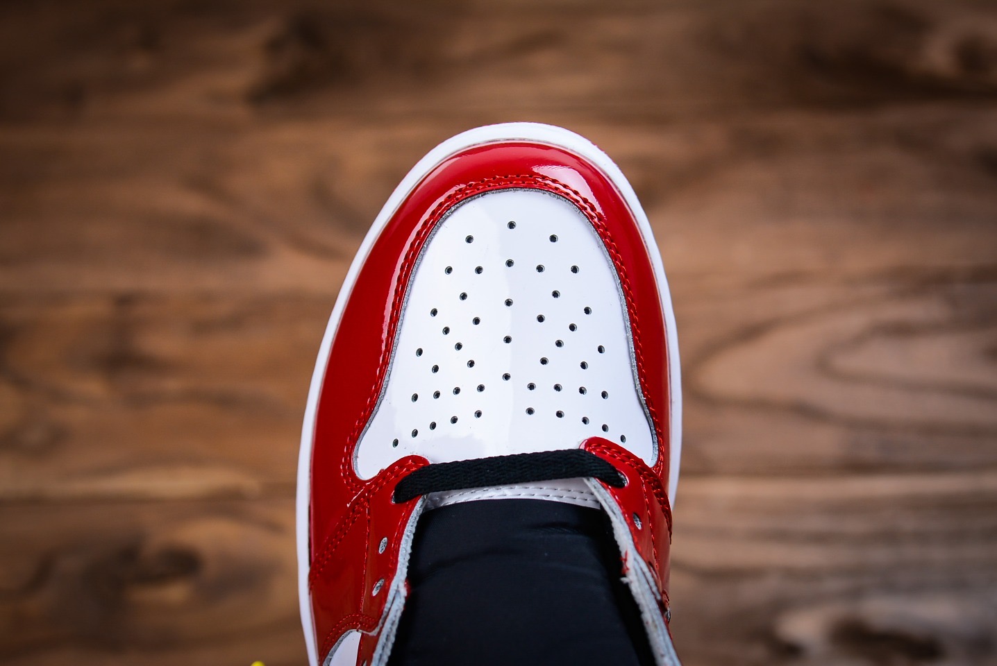 Jordan 1 Retro High Fearless UNC Chicago