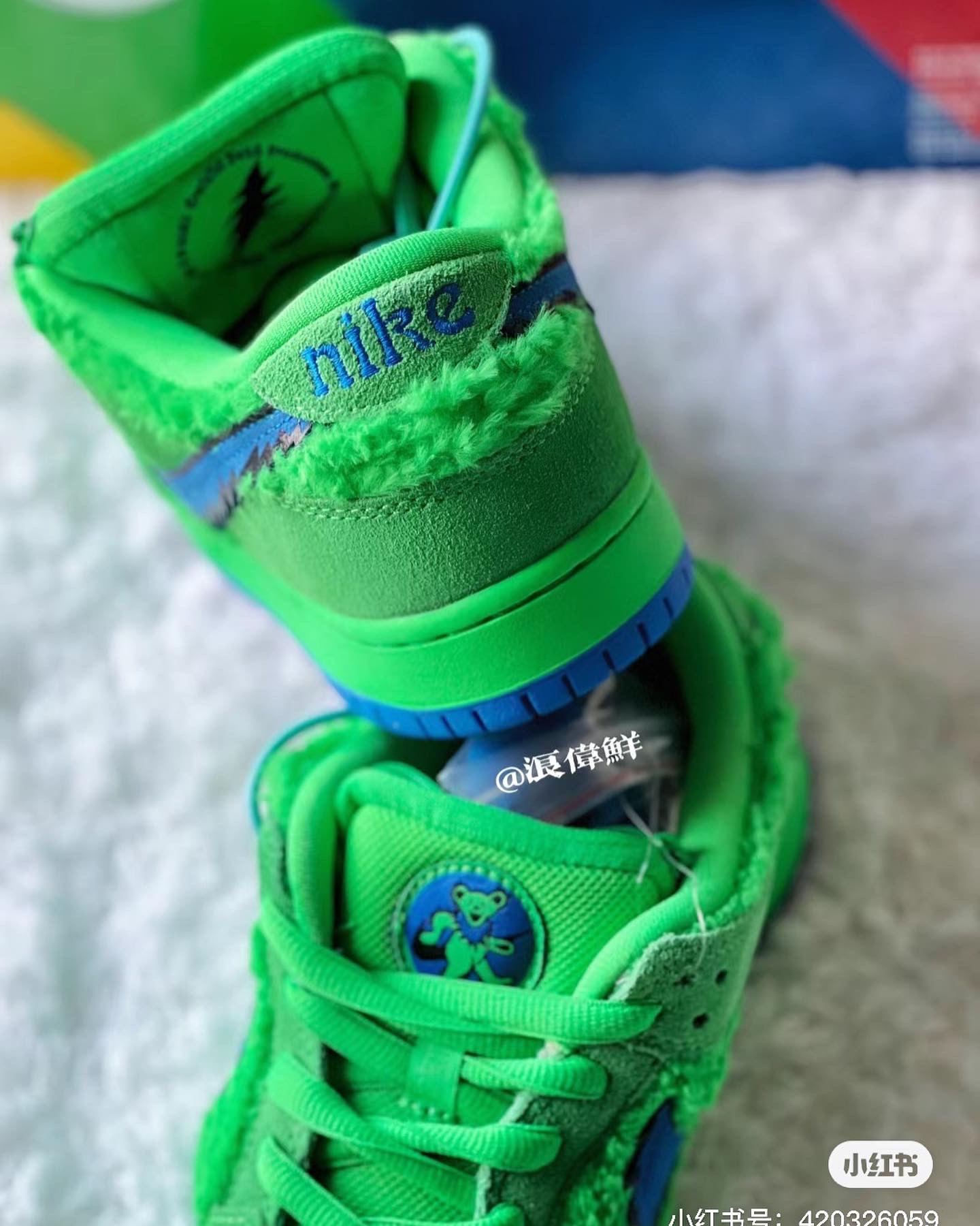 Nike SB Dunk Low Grateful Dead Bears Green