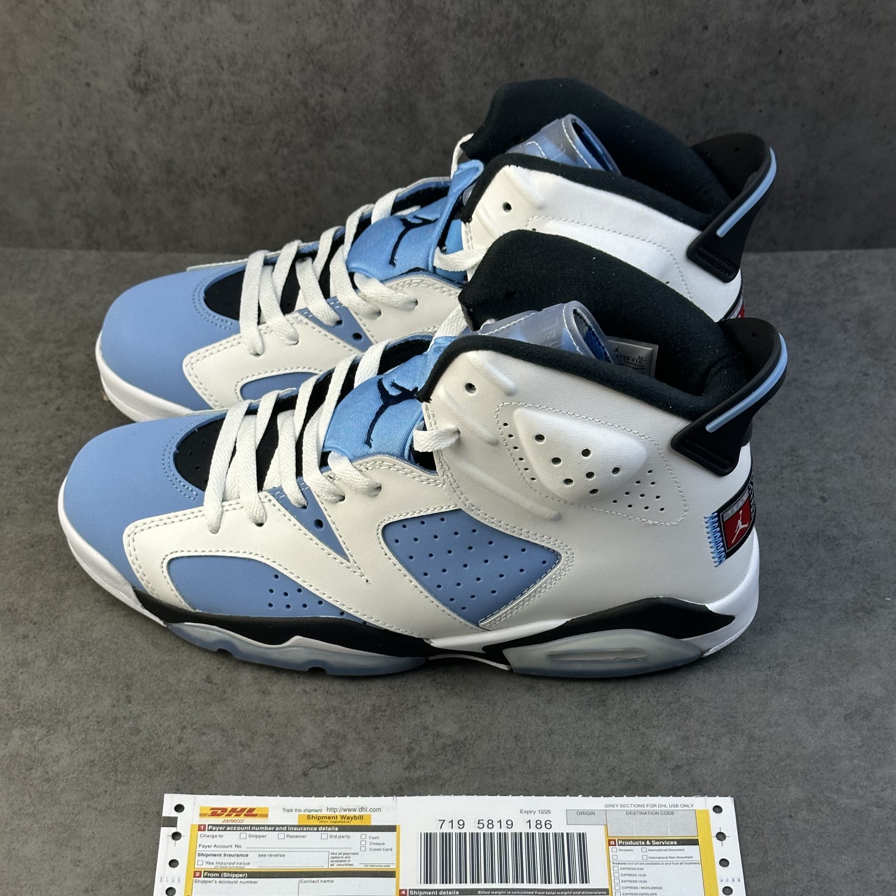 Jordan 6 Retro UNC White