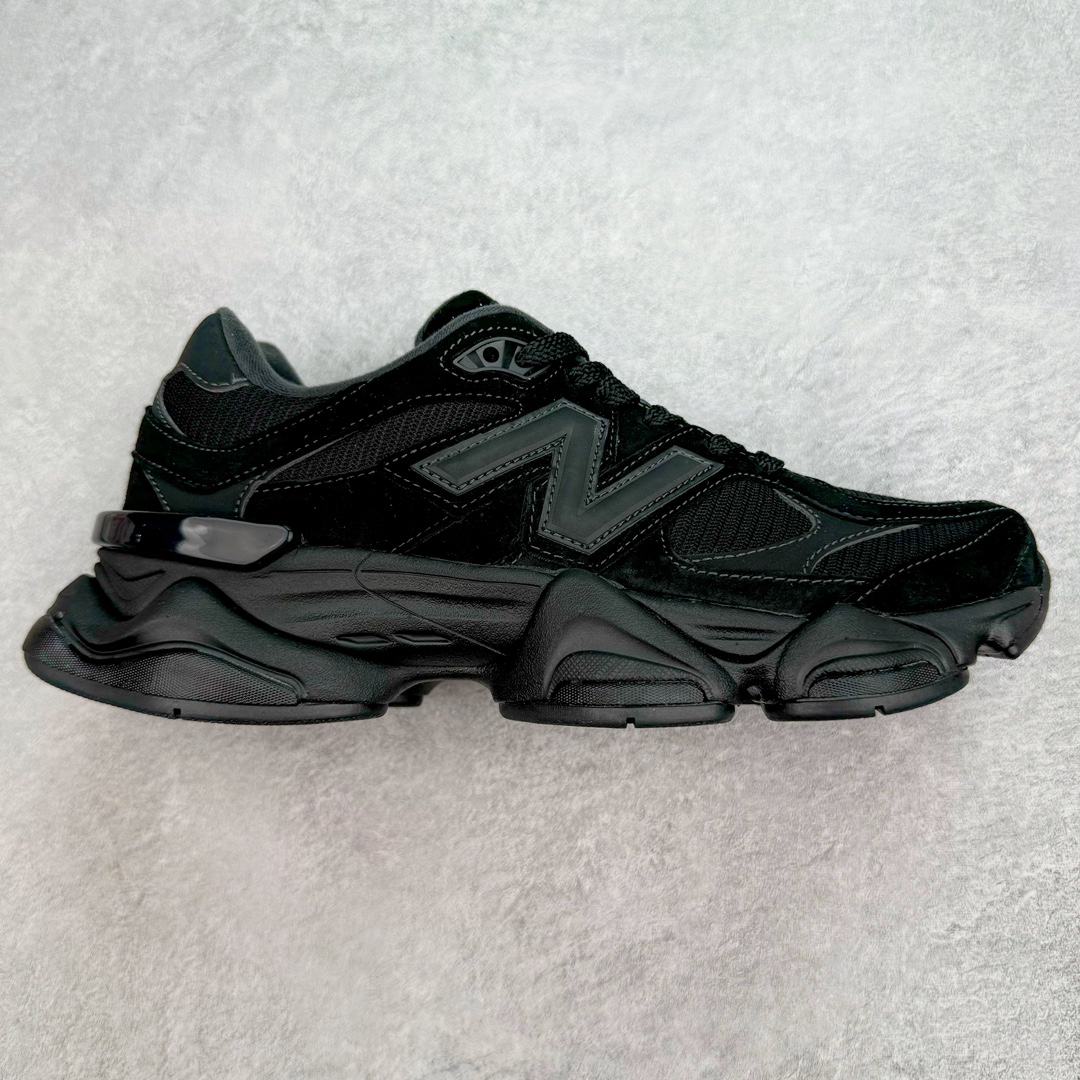 New Balance 9060 Triple Black