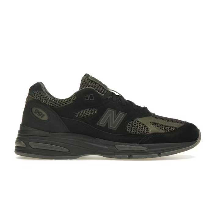 New Balance 991v2 MiUK Stone Island Black