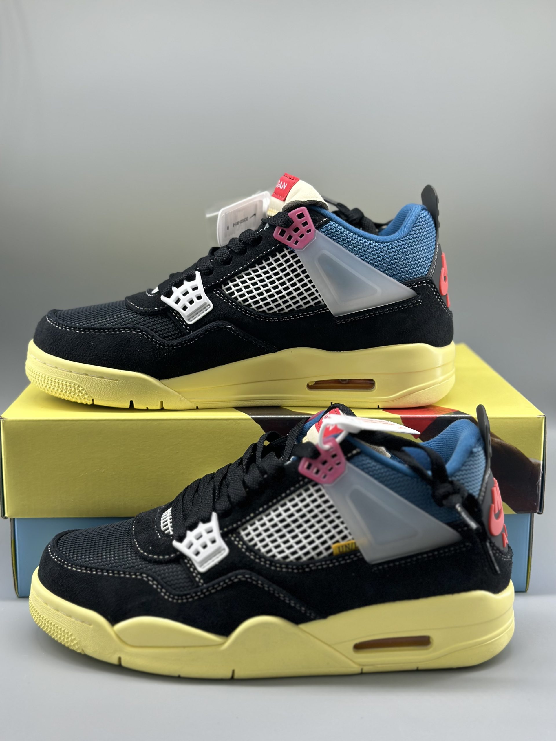 Jordan 4 Retro Offnoif