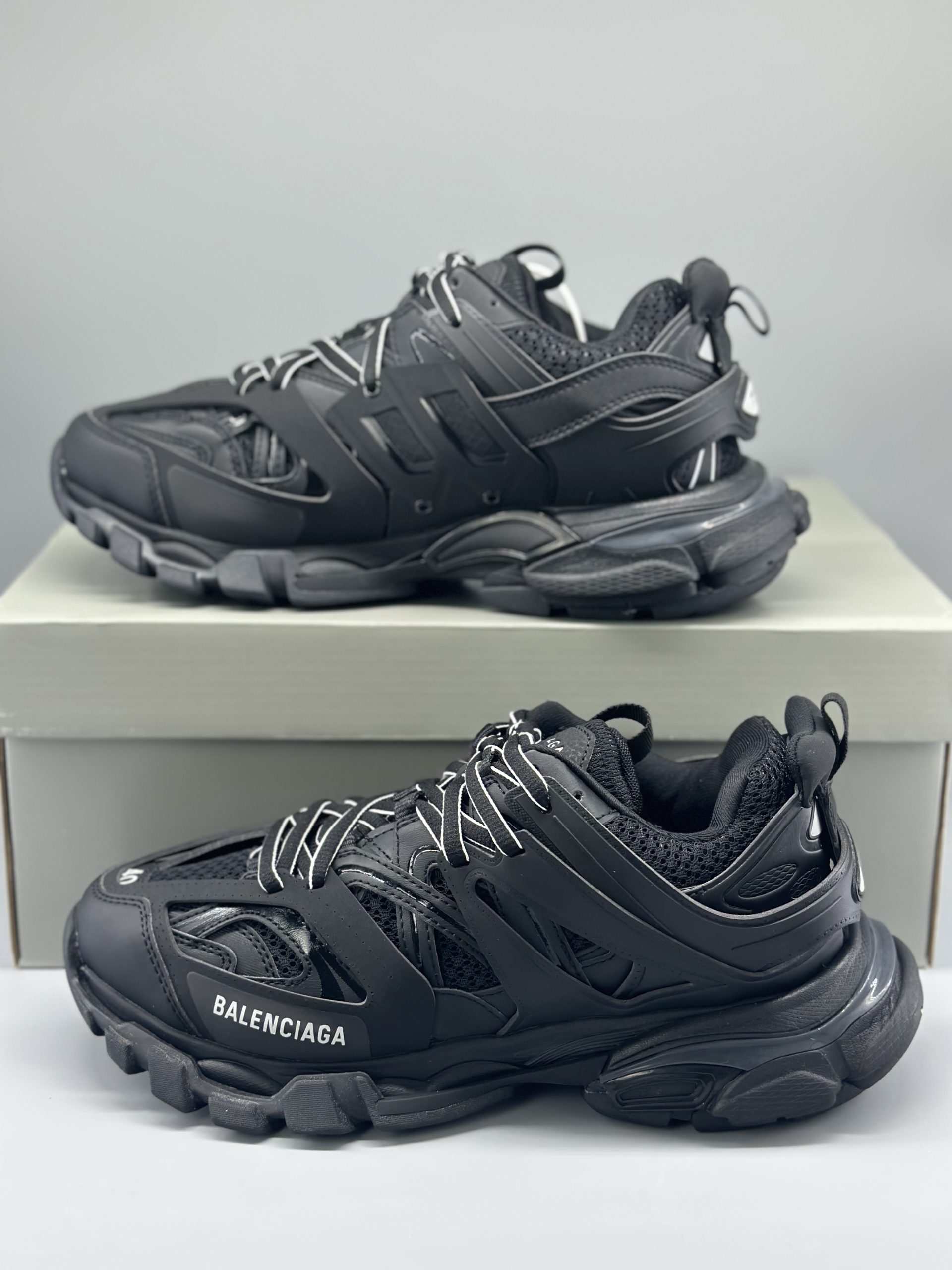 Balenciaga Track Black 542436 W1GB1 1000