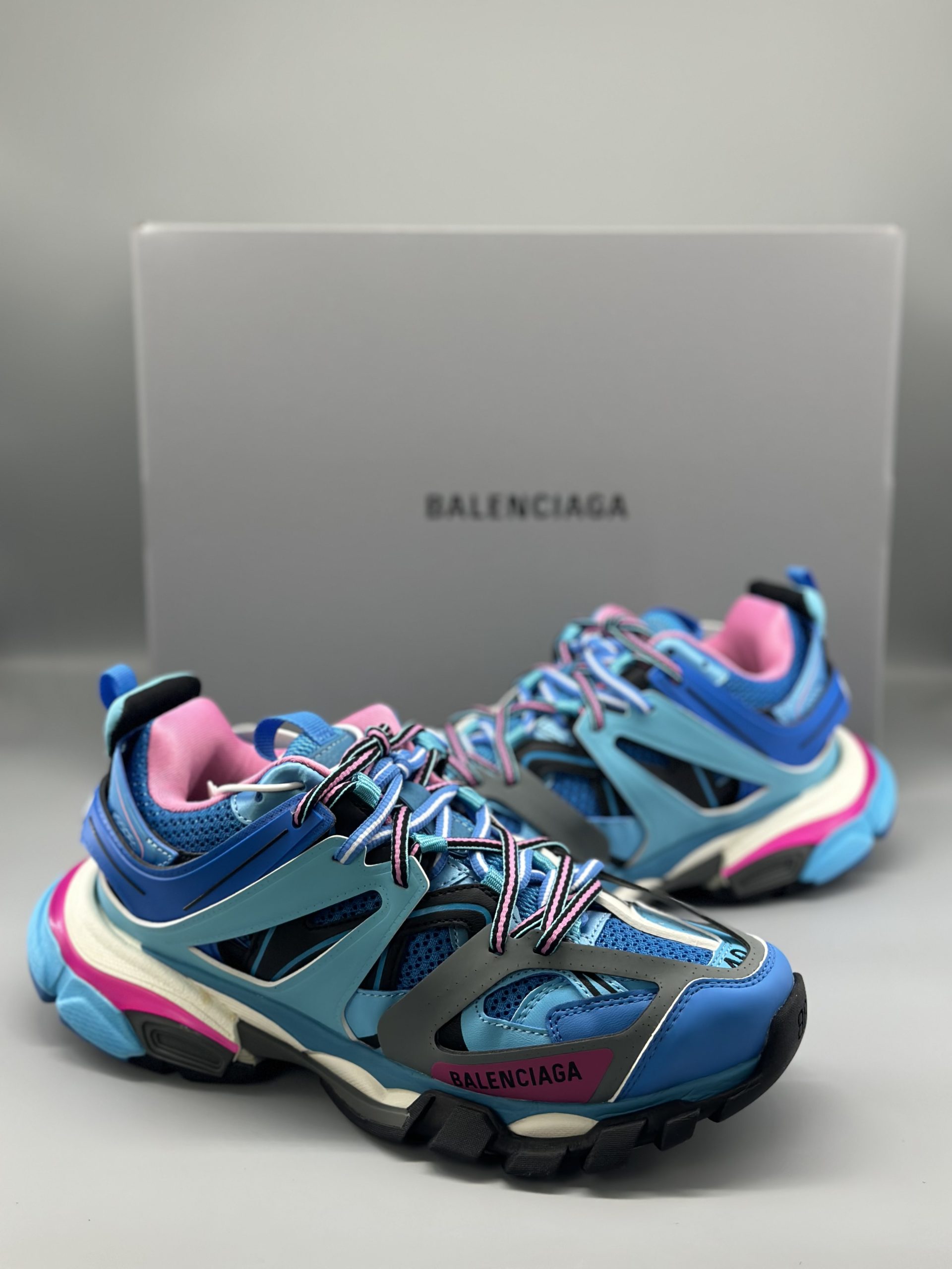 Balenciaga Track Runners Blue  542023W1GB54162