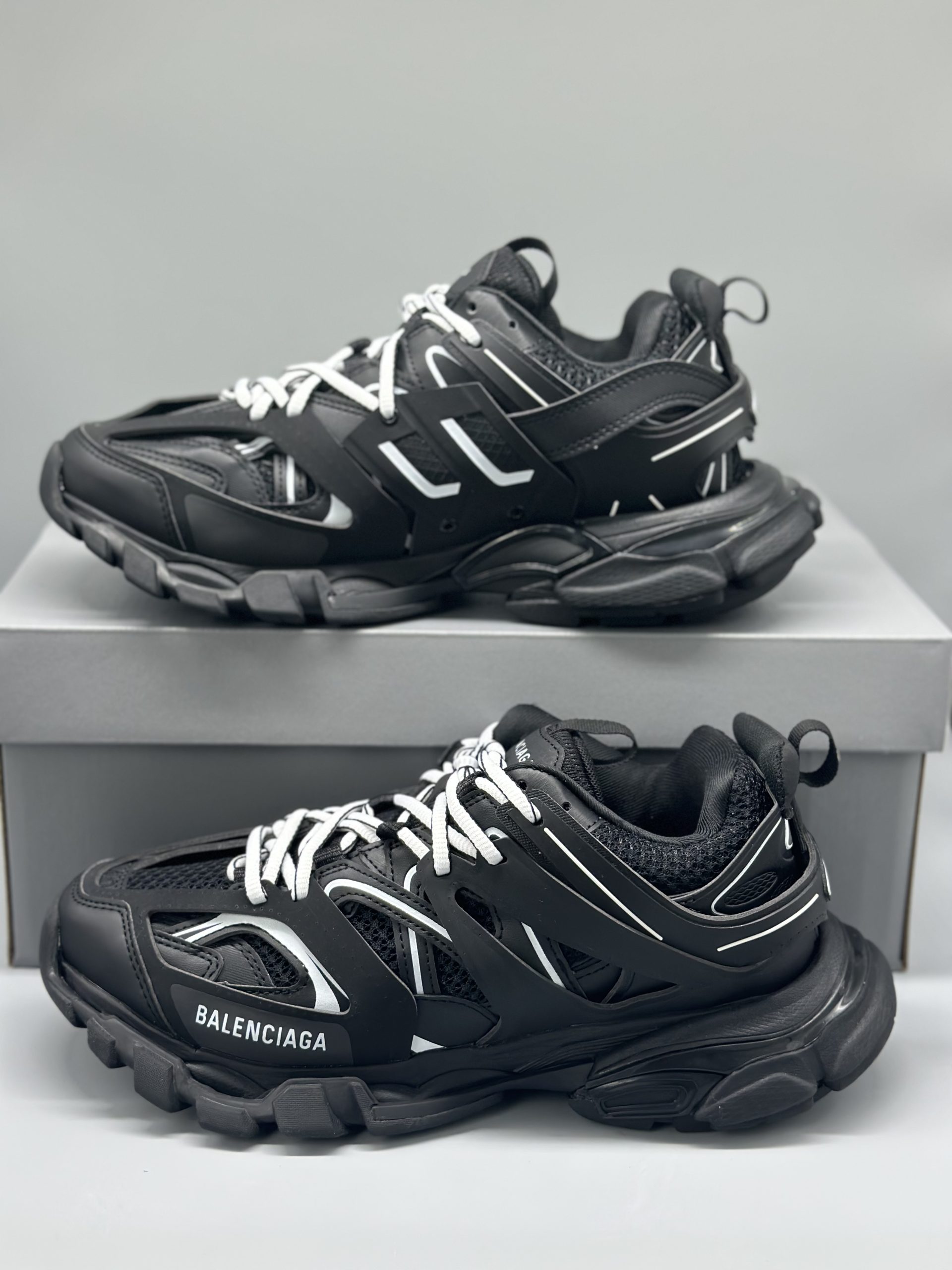 Balenciaga Track Black 2021 542023W3AC11090