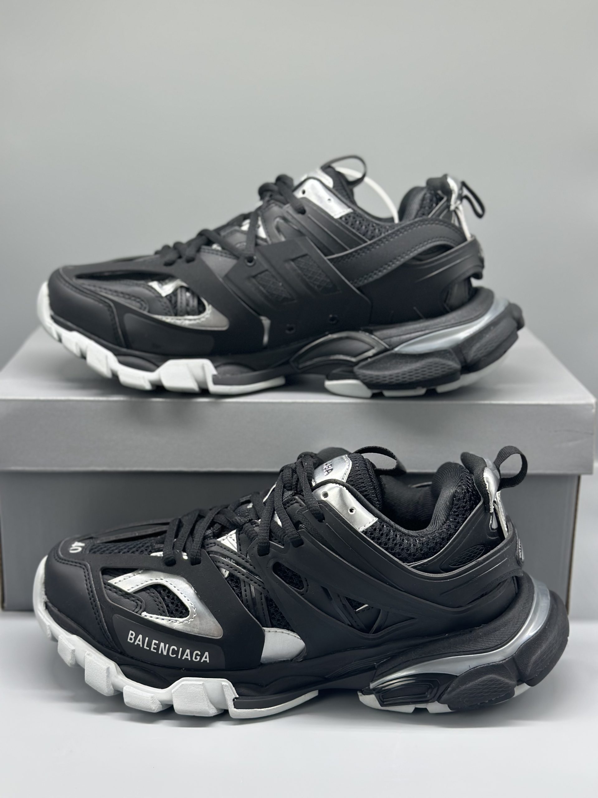 Balenciaga Track Black/White