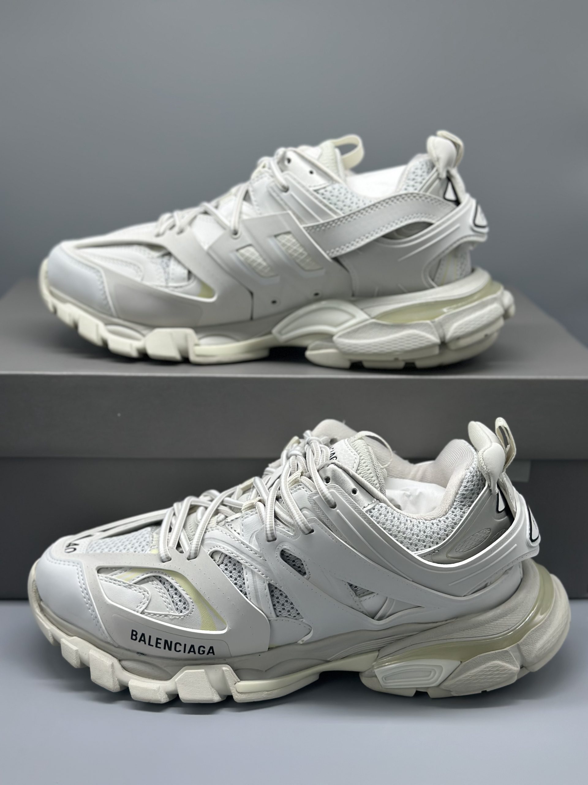 Balenciaga Track Recycled White 542023W3FE39000
