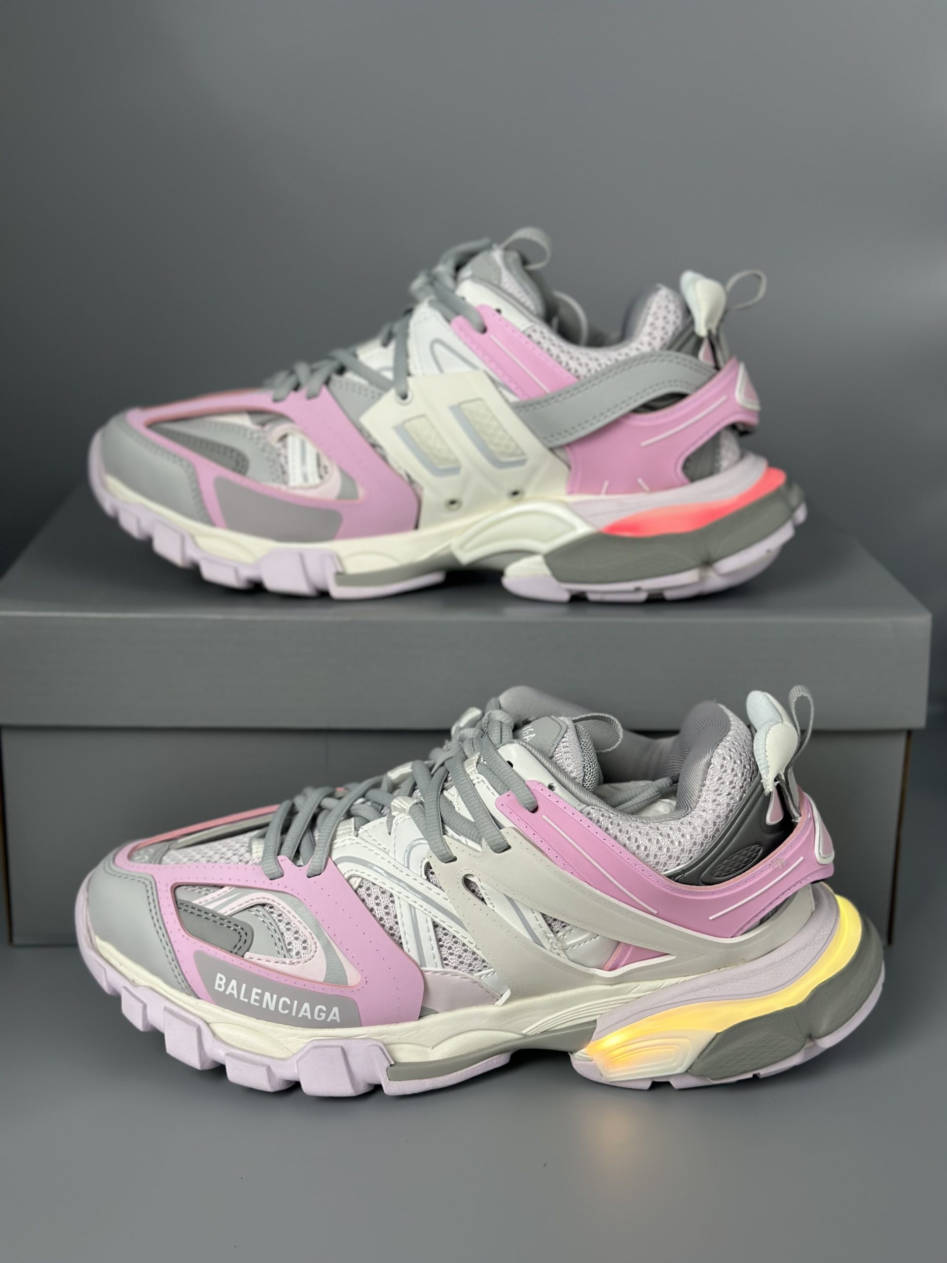 Balenciaga Track PinkishGray Led Track 542023 W3AC1 1095