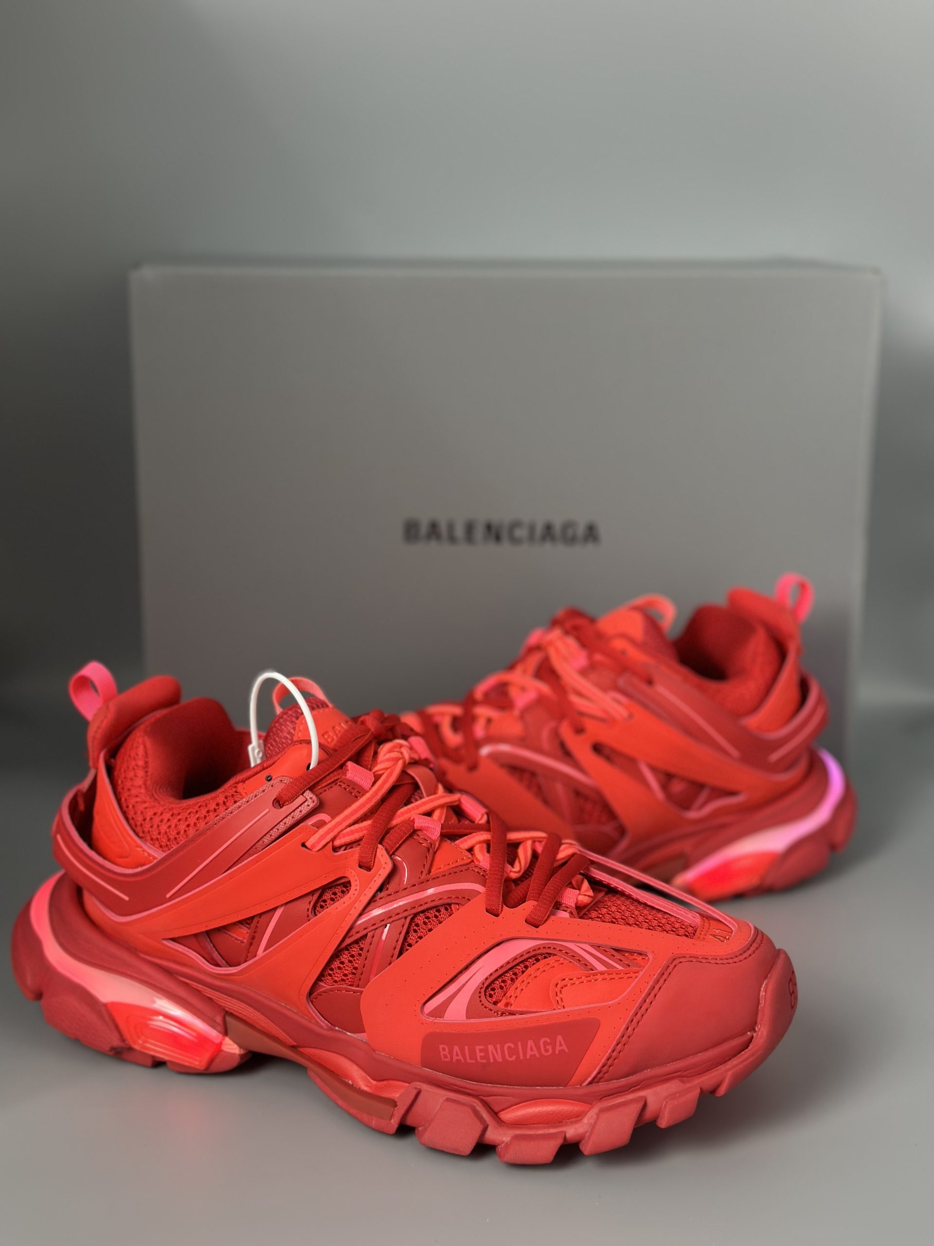 Balenciaga Track Red Led Track 542023 W3AC1 1093