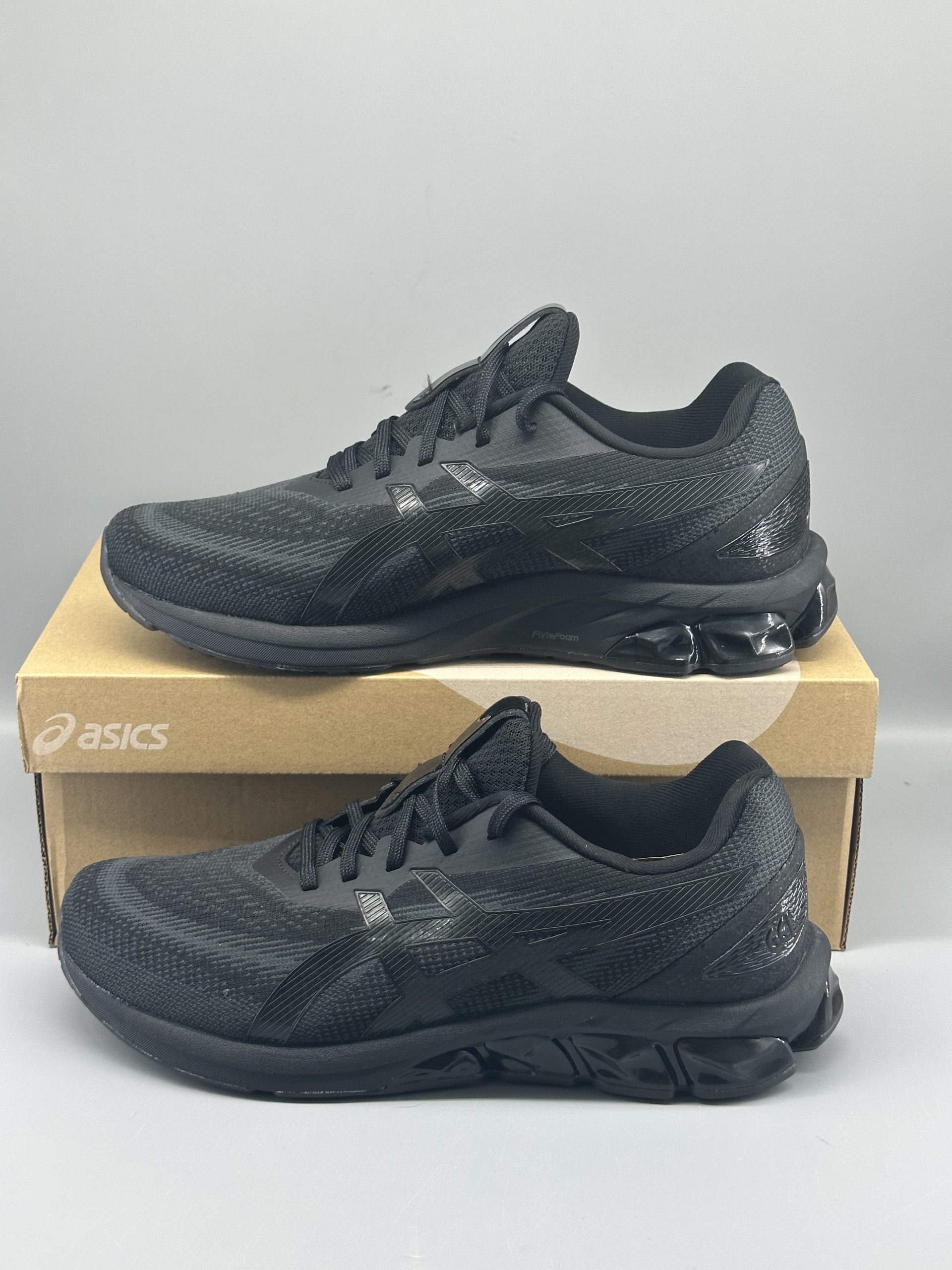 ASICS Gel-Quantum 180 Black