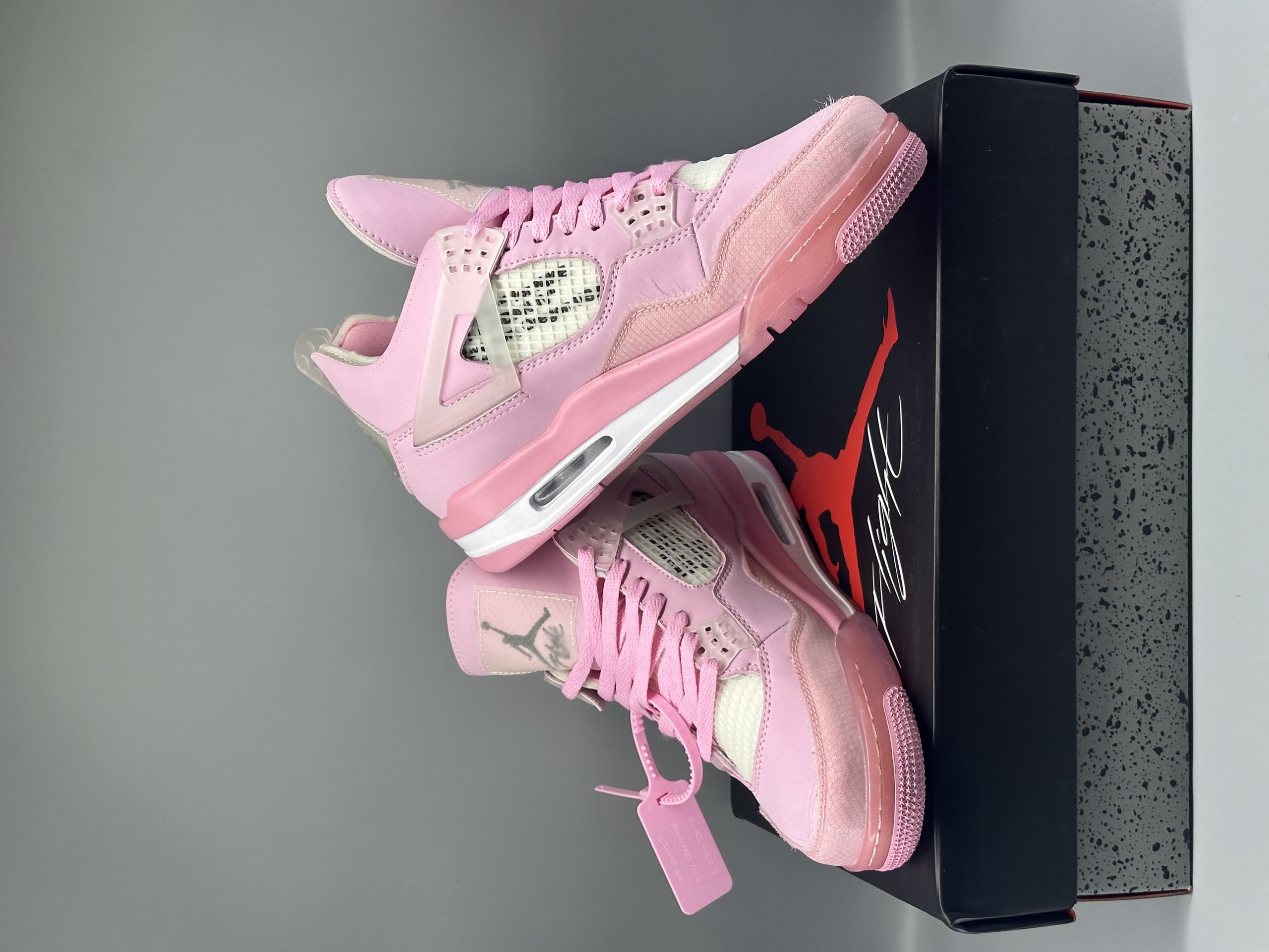 Jordan 4 Retro Off-White Pink