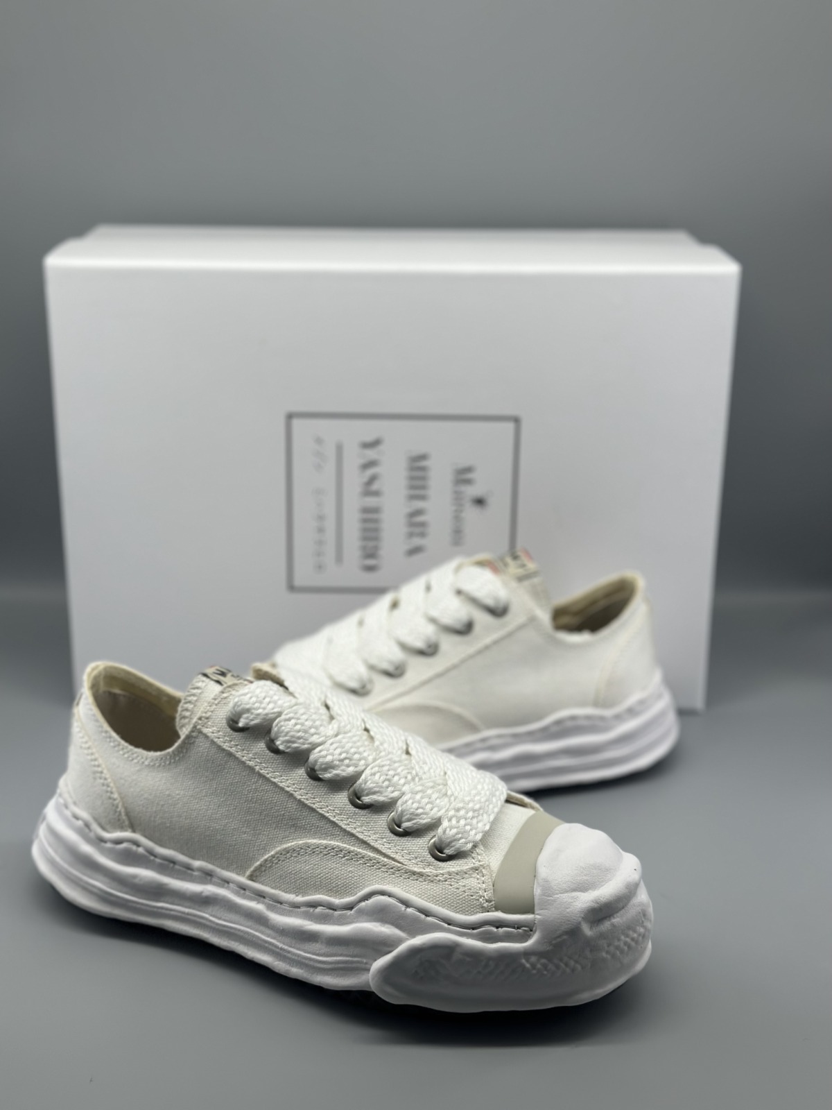 Maison Mihara Yasuhiro Hank OG Sole Canvas Low White A05FW702