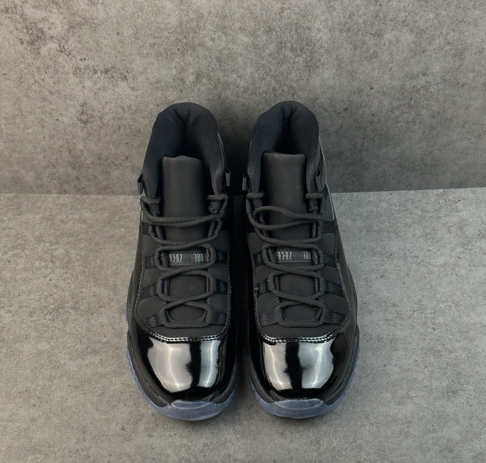 Jordan 11 Retro Cap and Gown