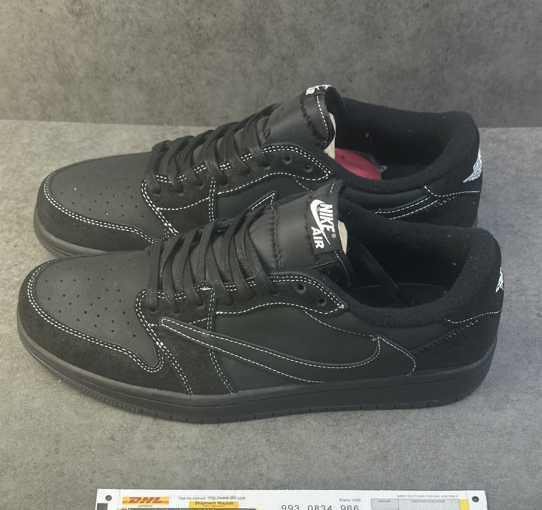 Jordan 1 Retro Low OG SP Travis Scott Black Phantom