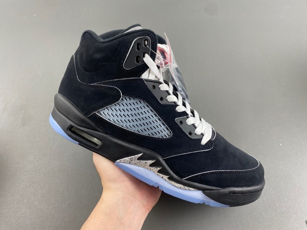 Air Jordan 5 Retro OG Black Metallic Reimagined