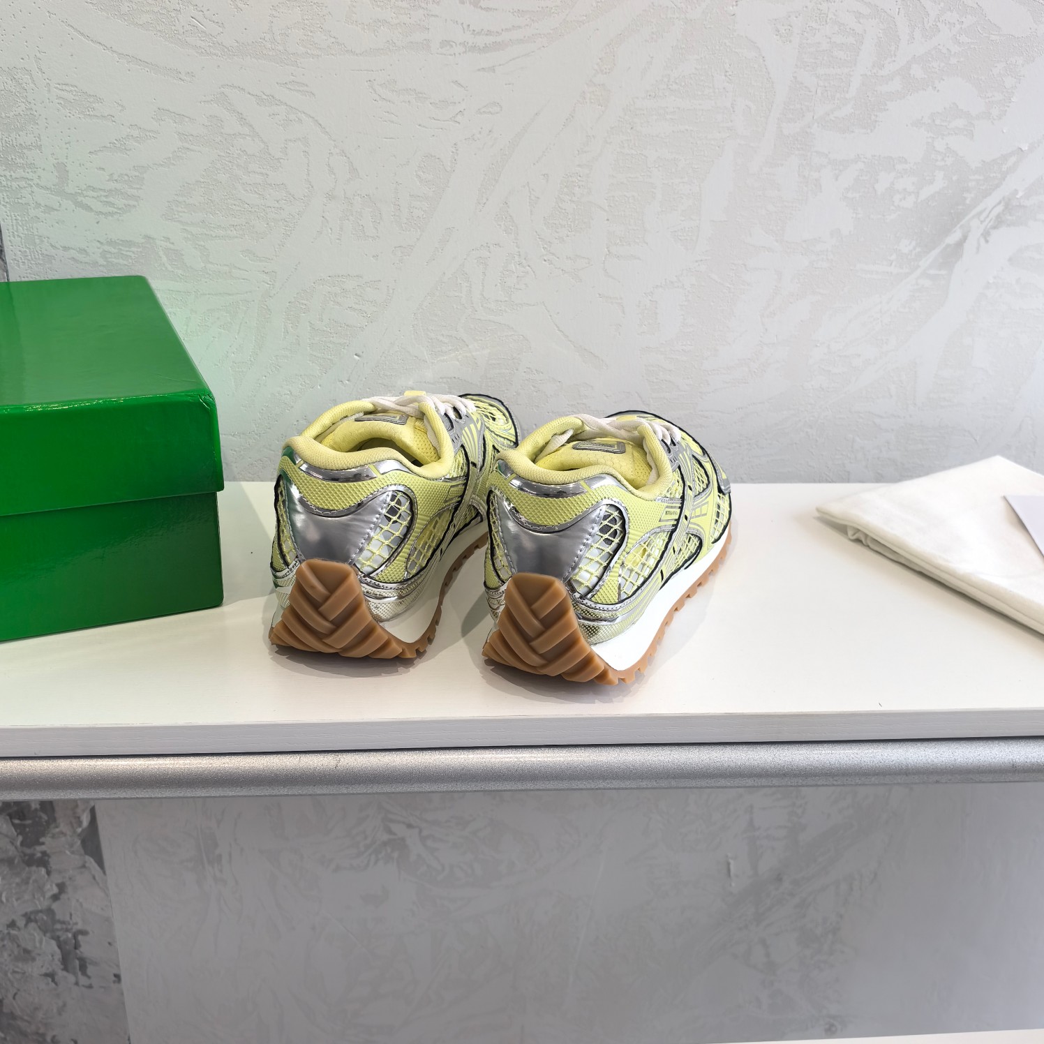 Bottega Veneta Orbit Yellow