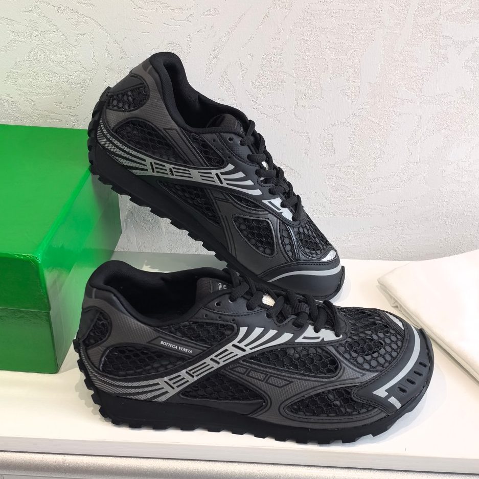 Bottega Veneta Orbit Black 741357V2X401000