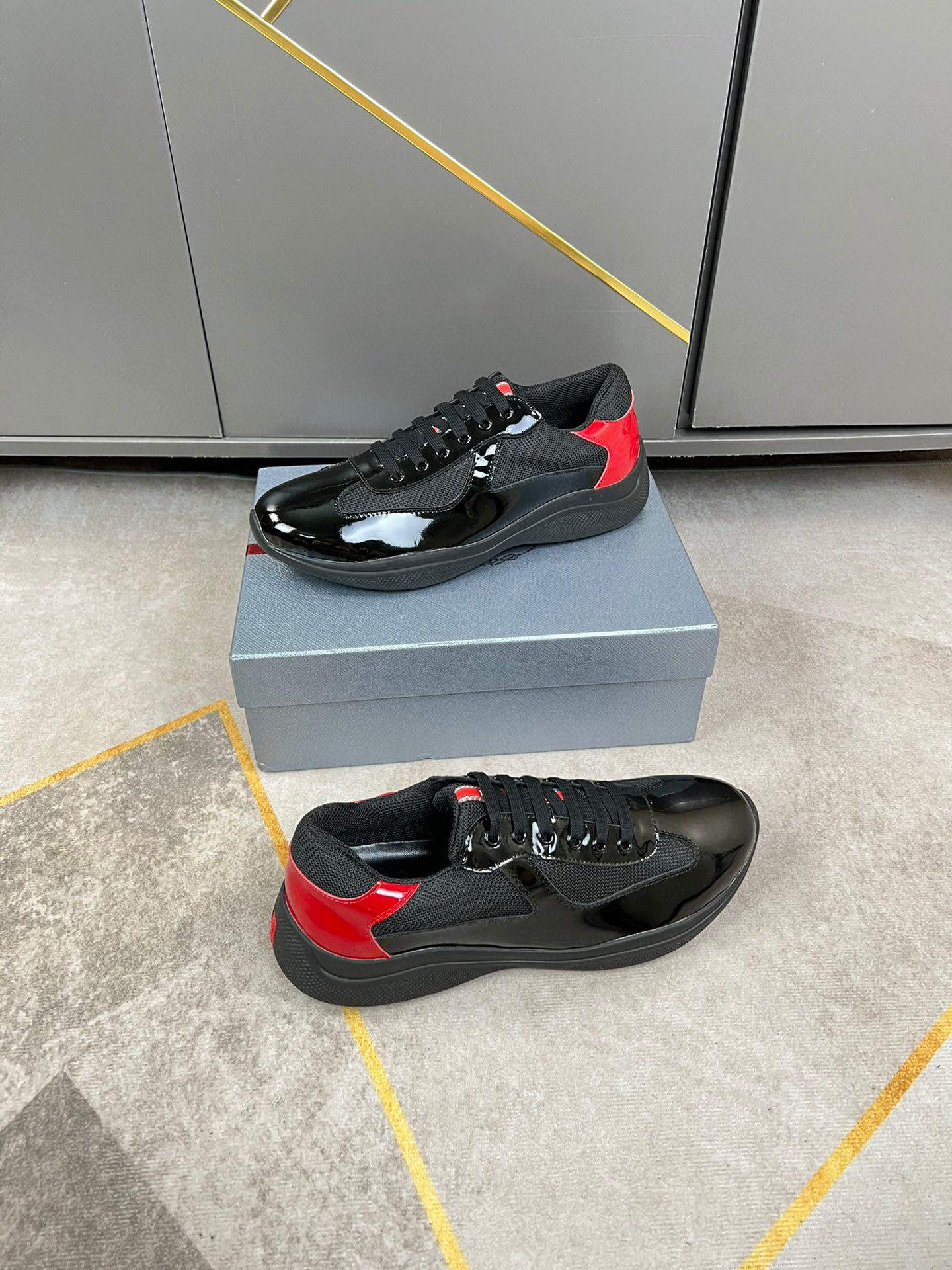 Prada America’s Cup Black Red
