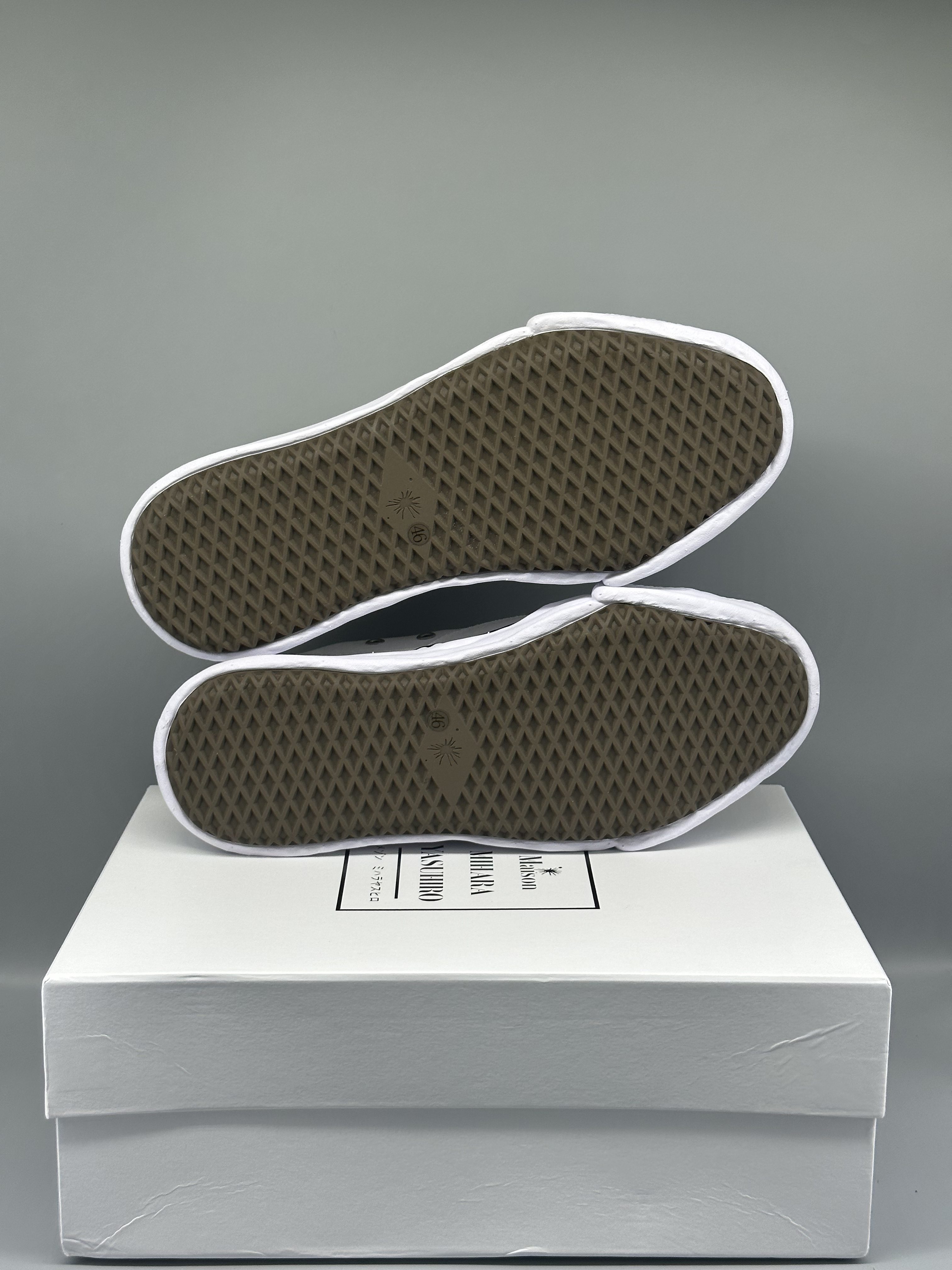 Maison Mihara Yasuhiro Peterson OG Sole Canvas Low White