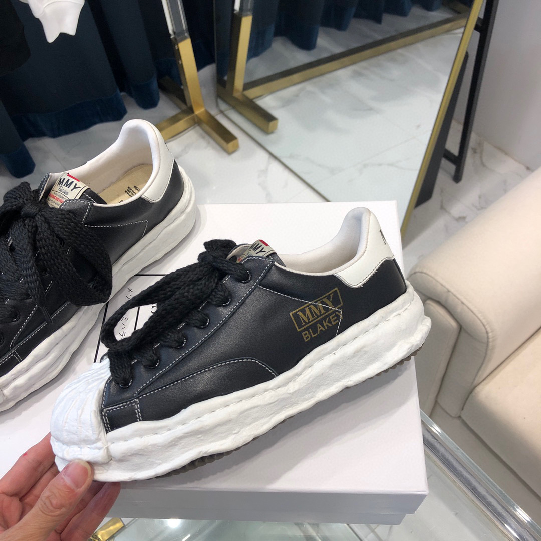 Maison Mihara Yasuhiro Blakey OG Sole Seamless Leather Low Black White A11FW715