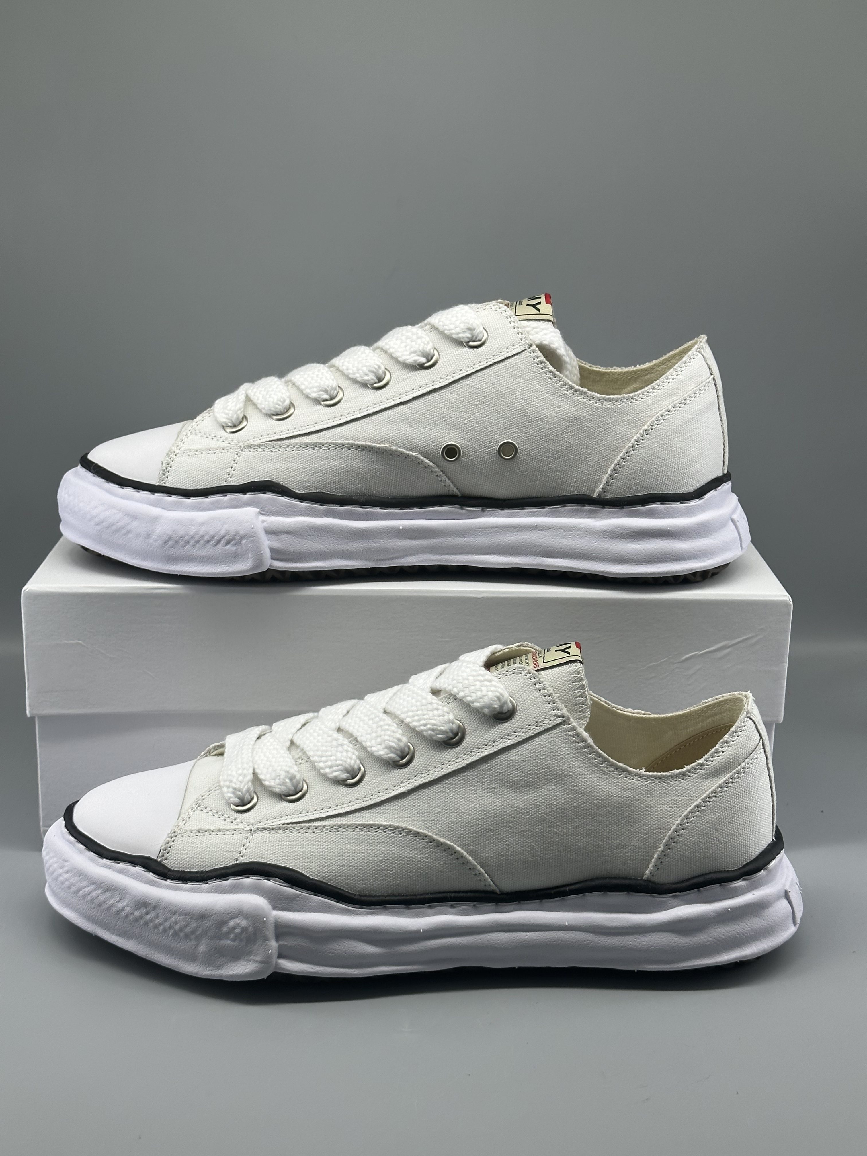 Maison Mihara Yasuhiro Peterson OG Sole Canvas Low White
