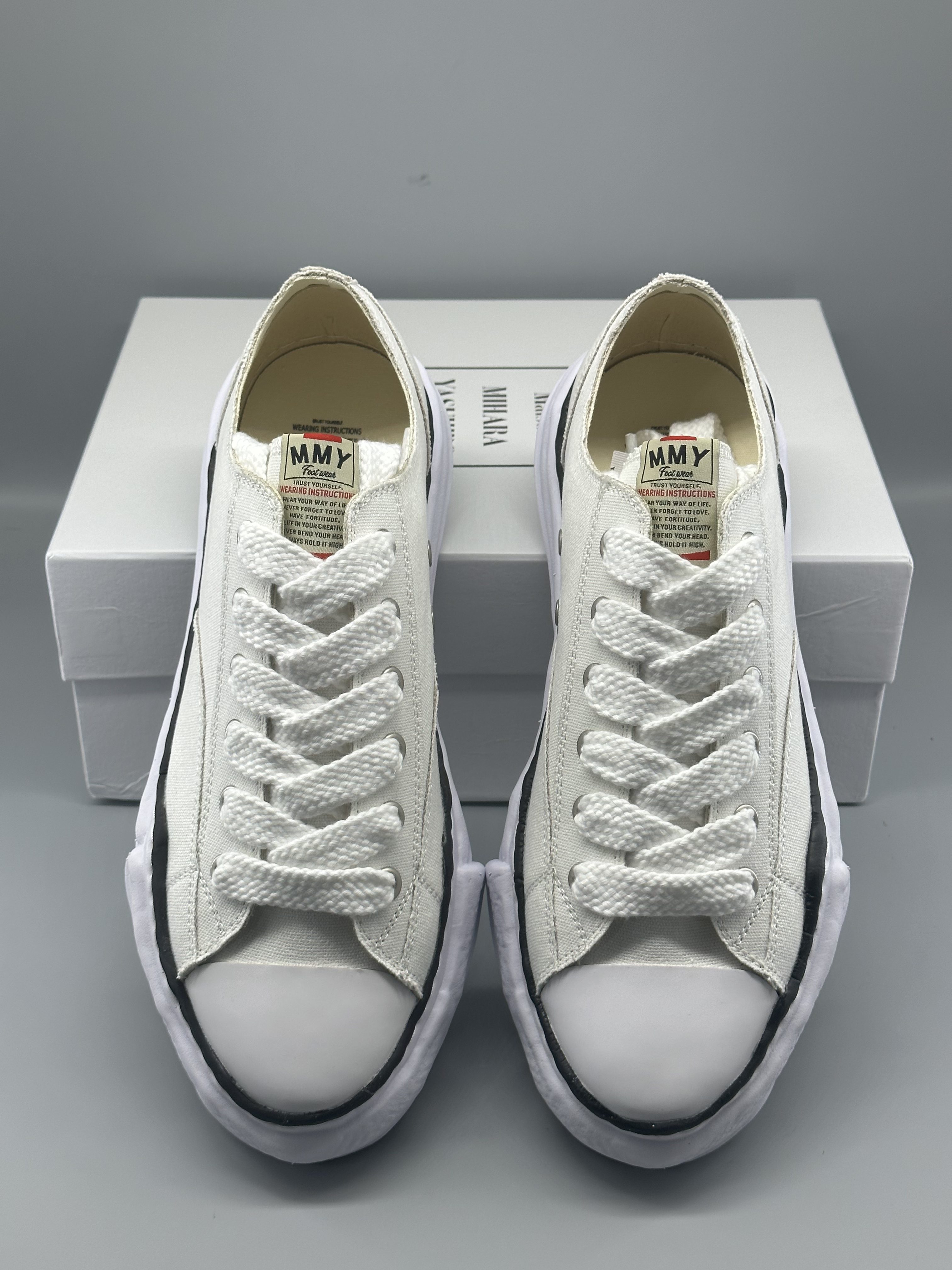 Maison Mihara Yasuhiro Peterson OG Sole Canvas Low White