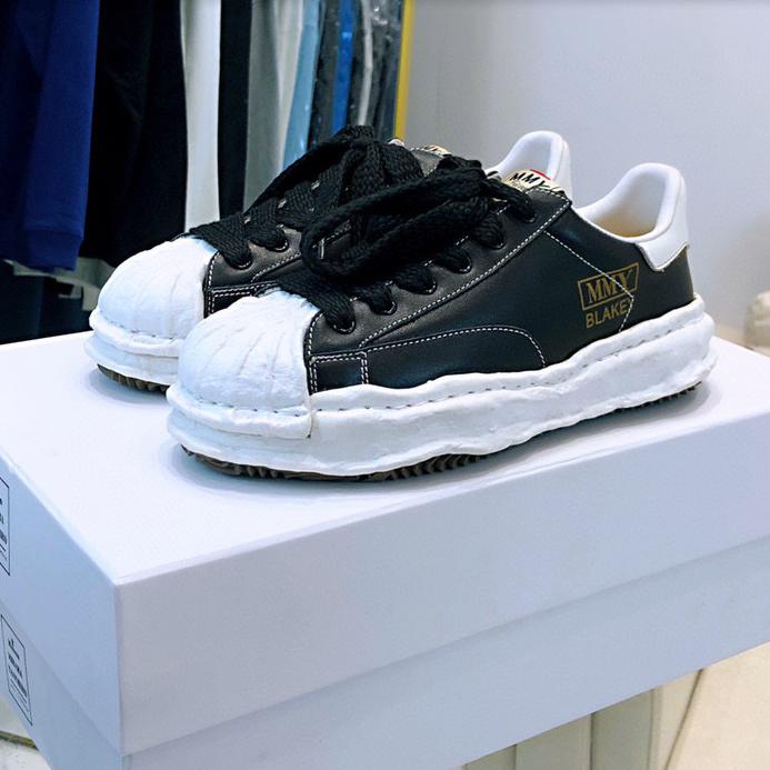 Maison Mihara Yasuhiro Blakey OG Sole Seamless Leather Low Black White A11FW715