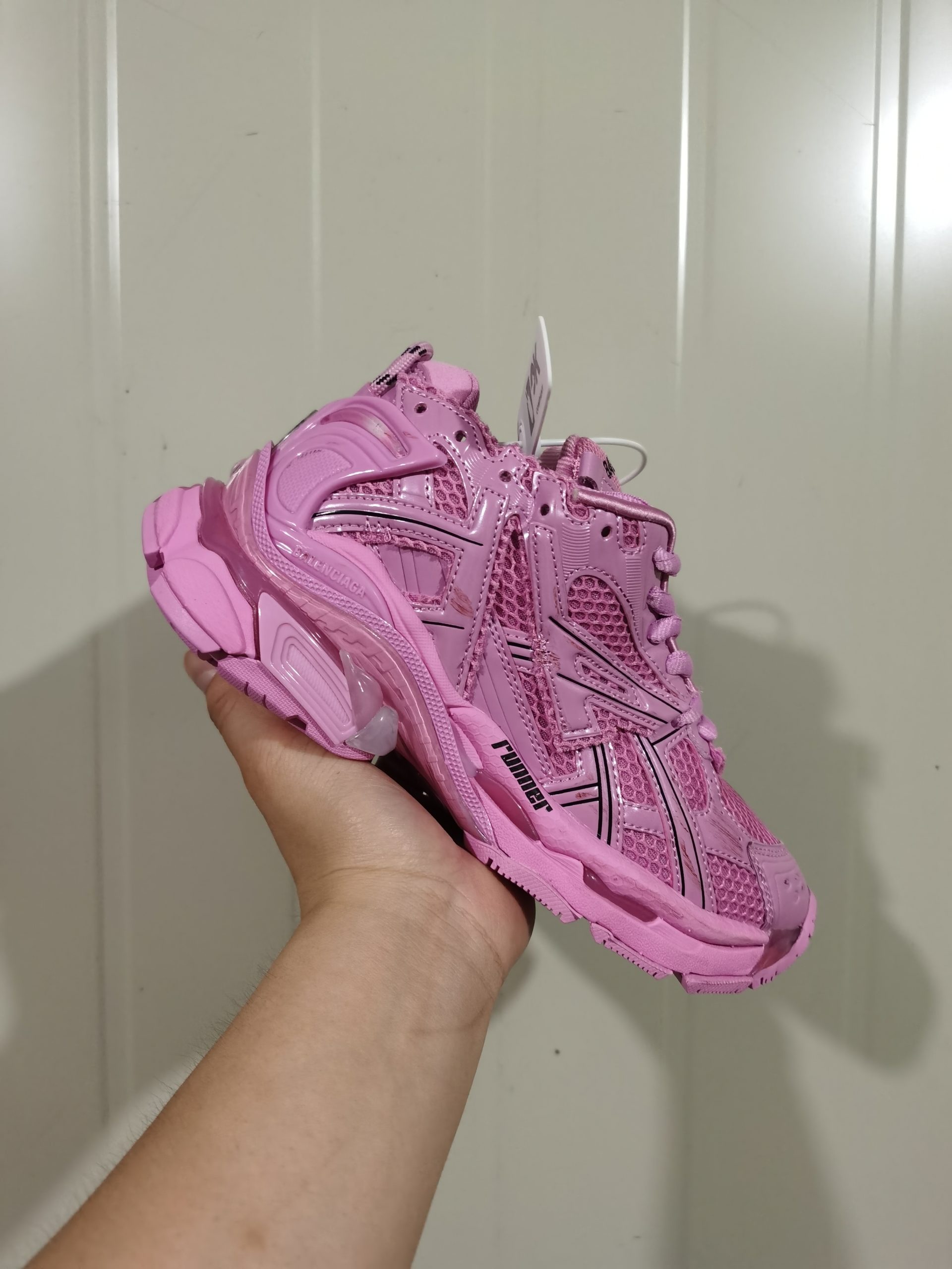 Balenciaga Runner Pink