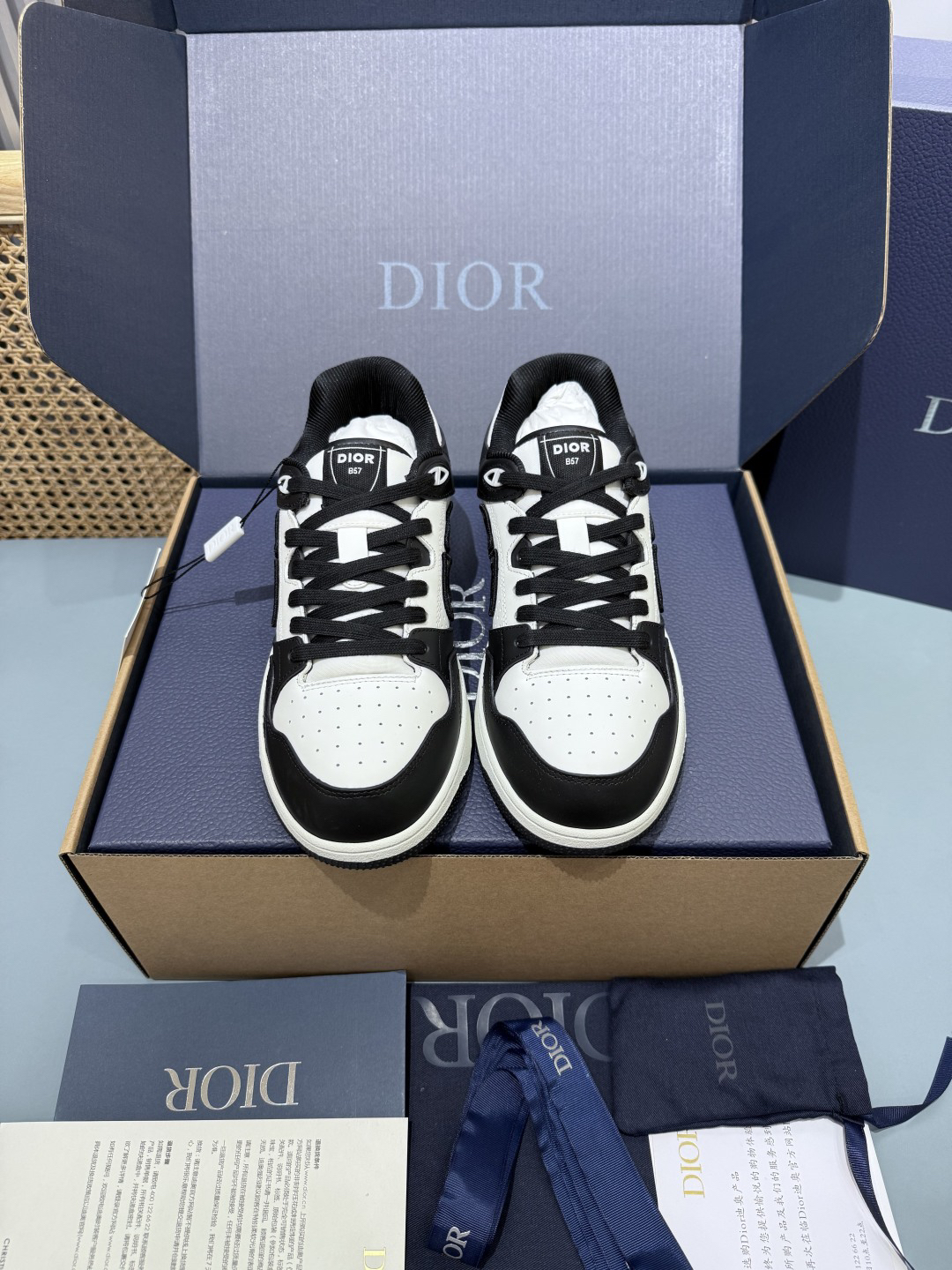 Dior B57 Low Dior Oblique Black White 3SN318ZXU_H960