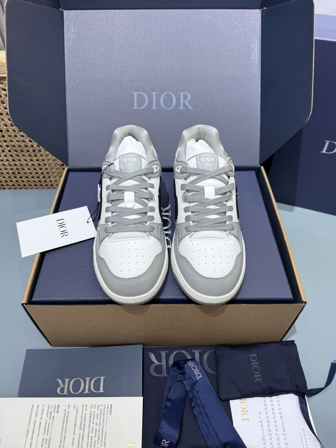 Dior B57 Low Dior Oblique Grey White 3SN318ZXU H860