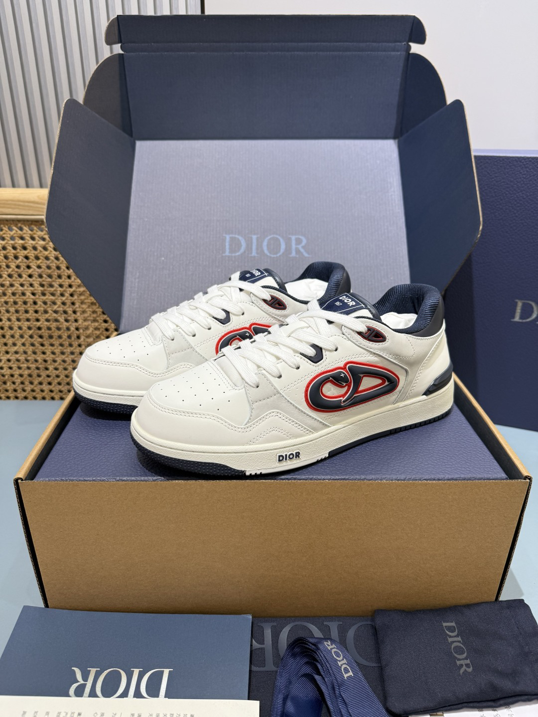 Dior B57 Low Dior Oblique White Navy Blue 3SN318ZXU H553