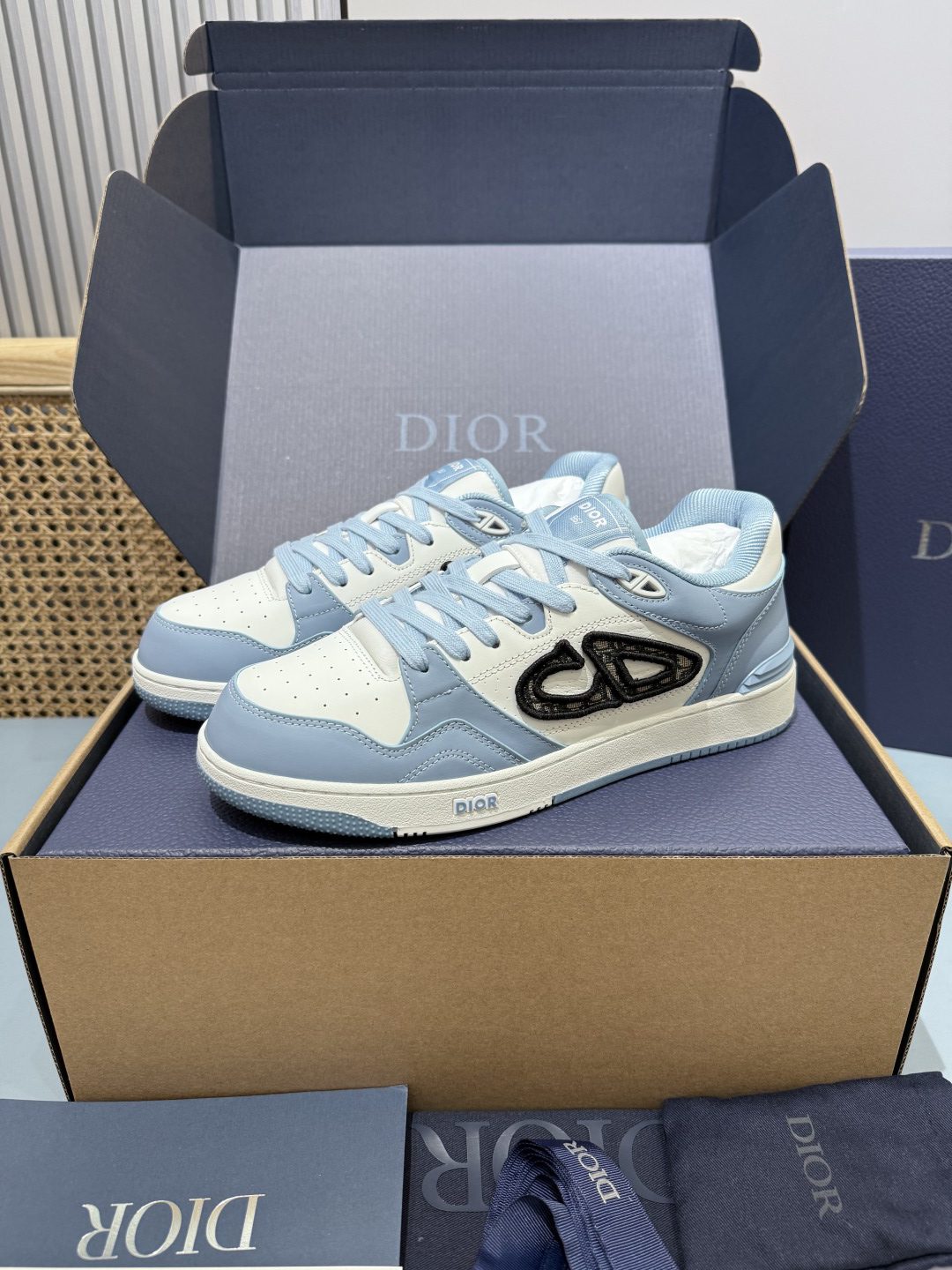 Dior B57 Low Dior Oblique Light Blue 3SN318ZXU H516
