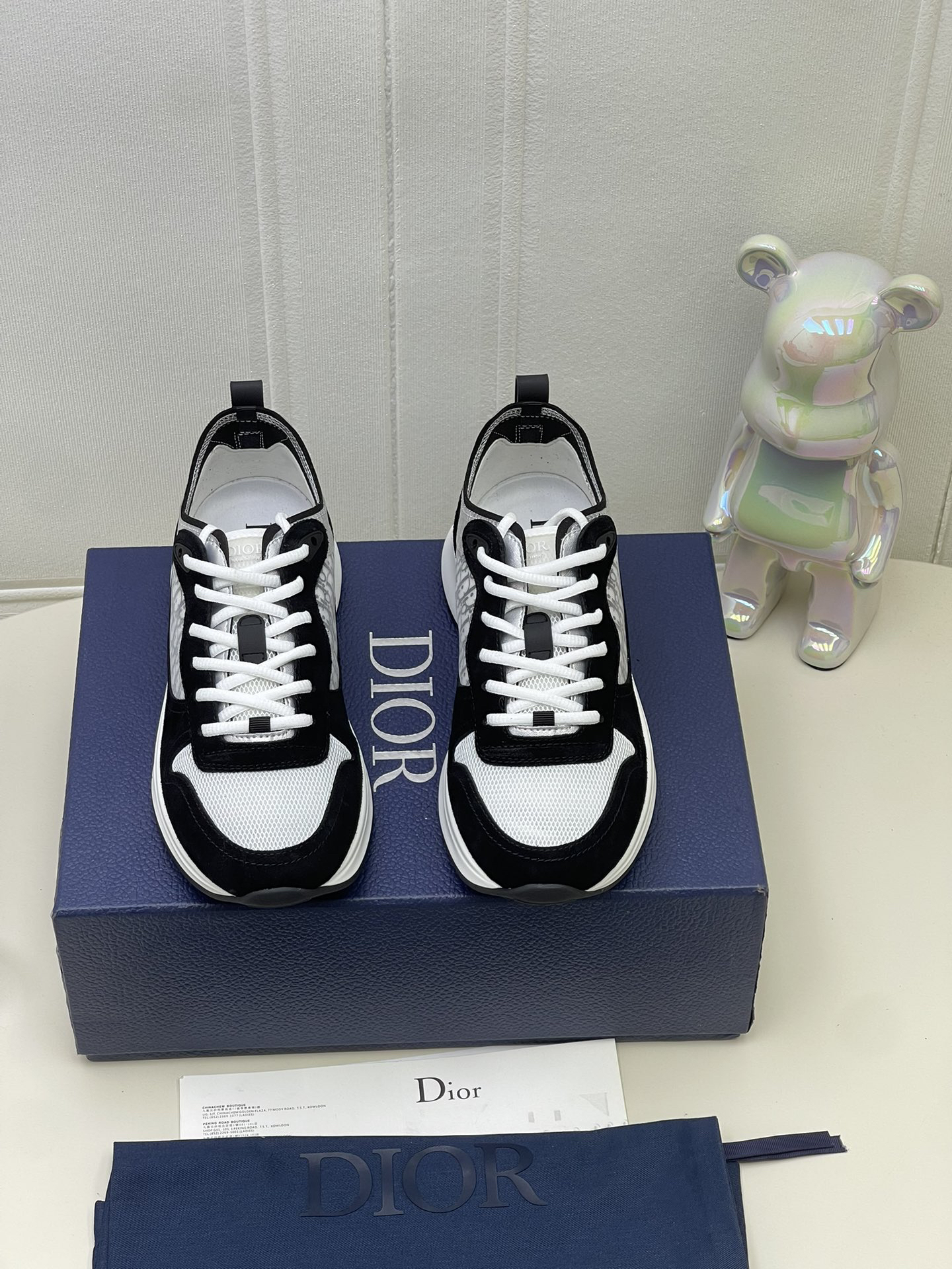 Dior B25 Oblique Runner Sneaker Black Suede 3SN259YUH_H960