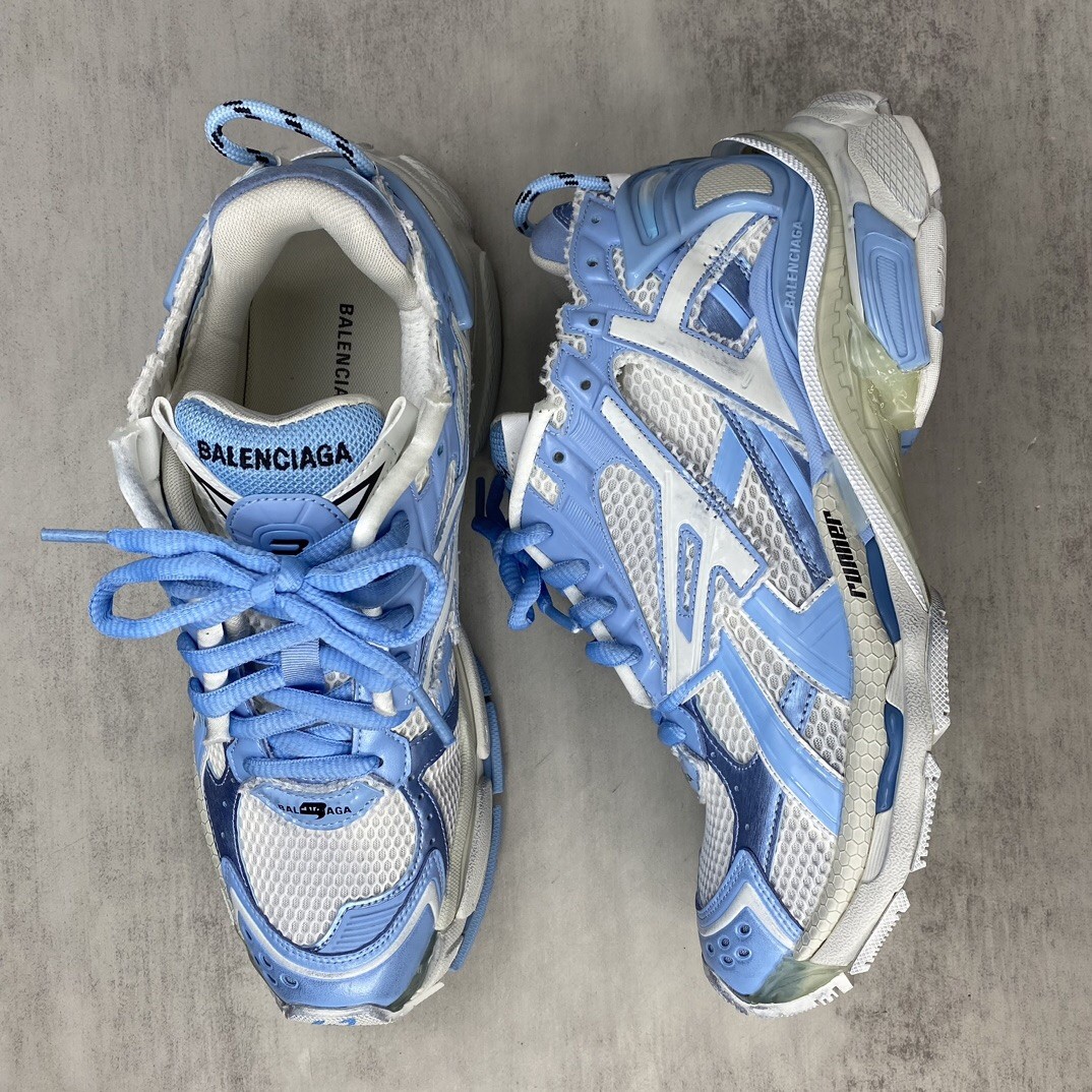 Balenciaga Runner White Light Blue 677402-W3RB2-9744