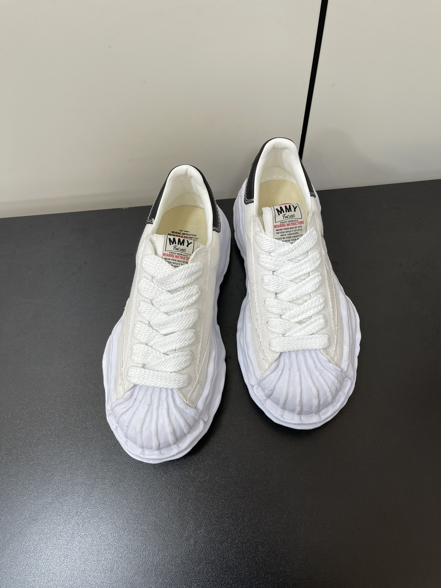 Maison Mihara Yasuhiro Blakey OG Sole Canvas Low White A08FW735