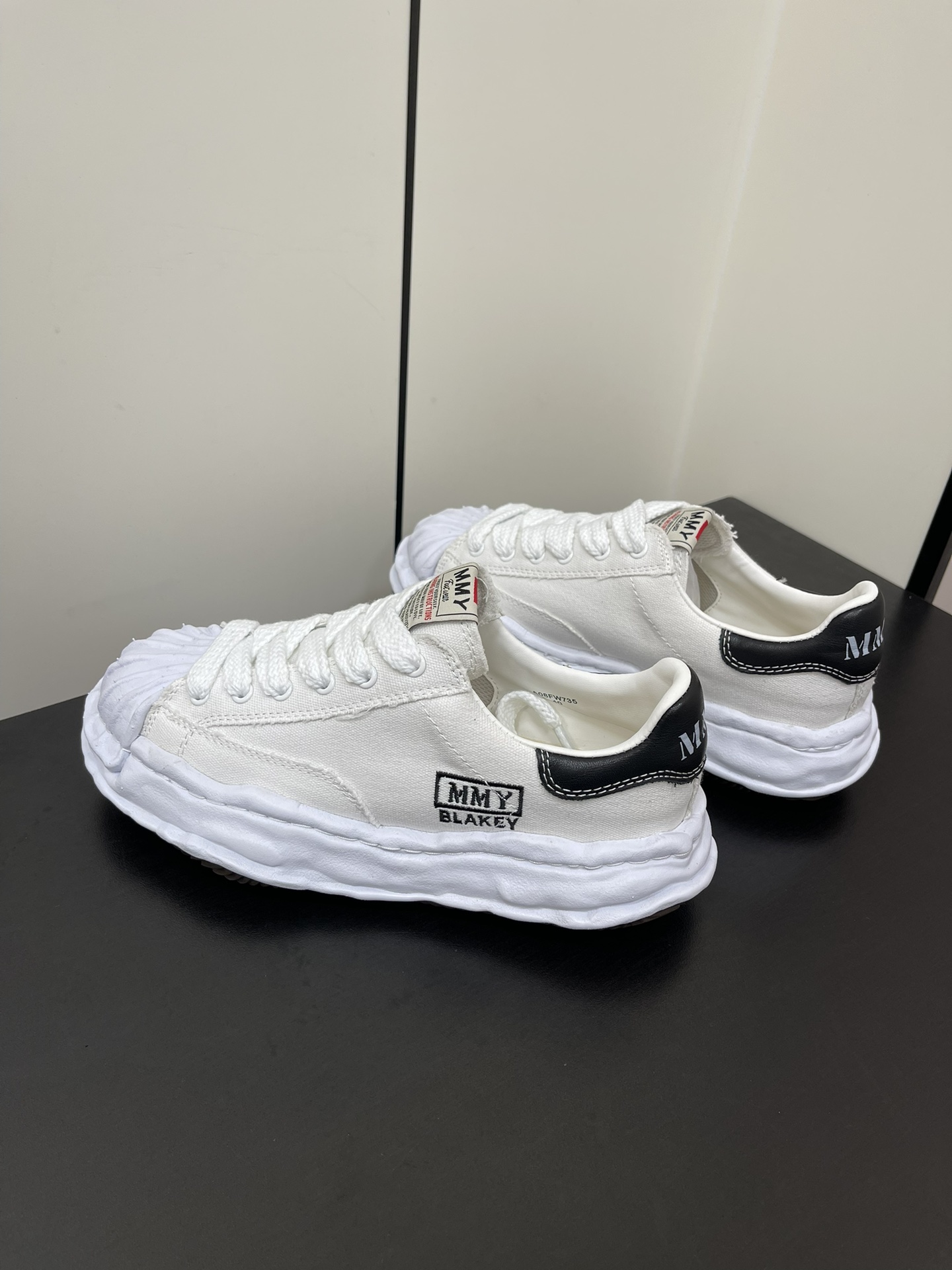 Maison Mihara Yasuhiro Blakey OG Sole Canvas Low White A08FW735