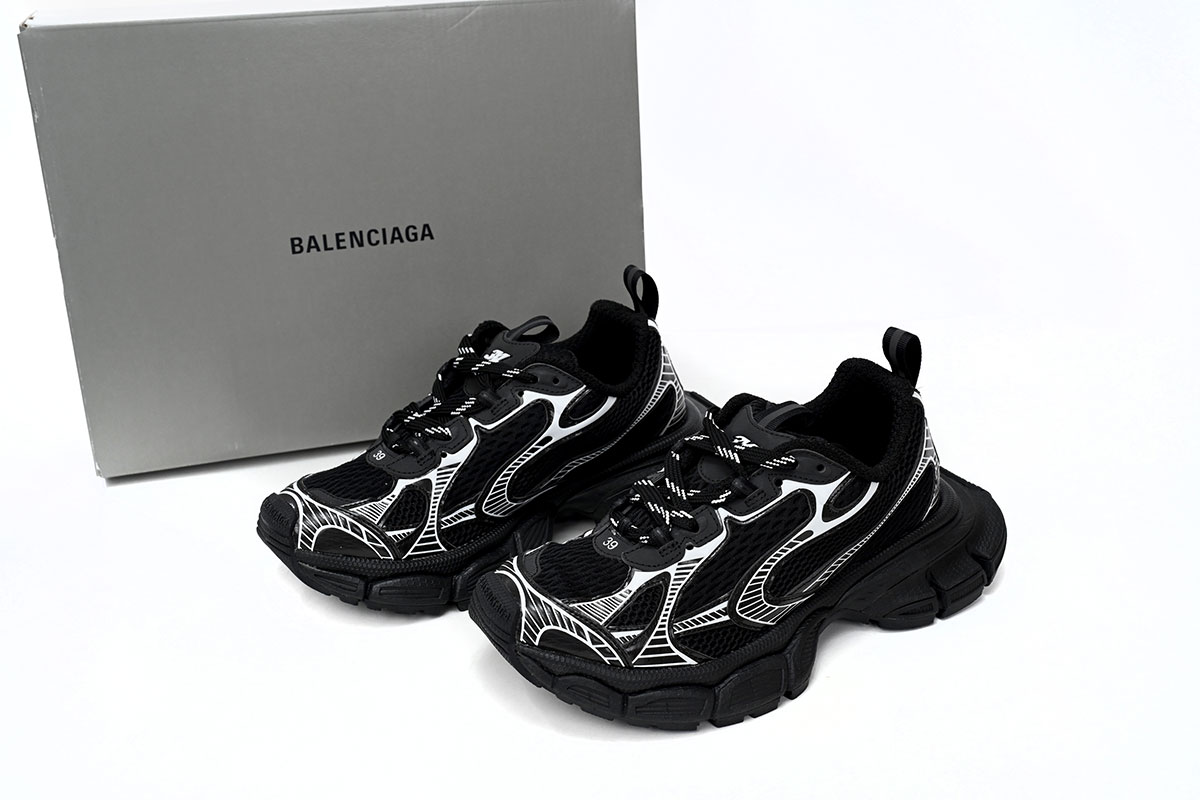 Balenciaga 3XL Black 734734W3XL11090