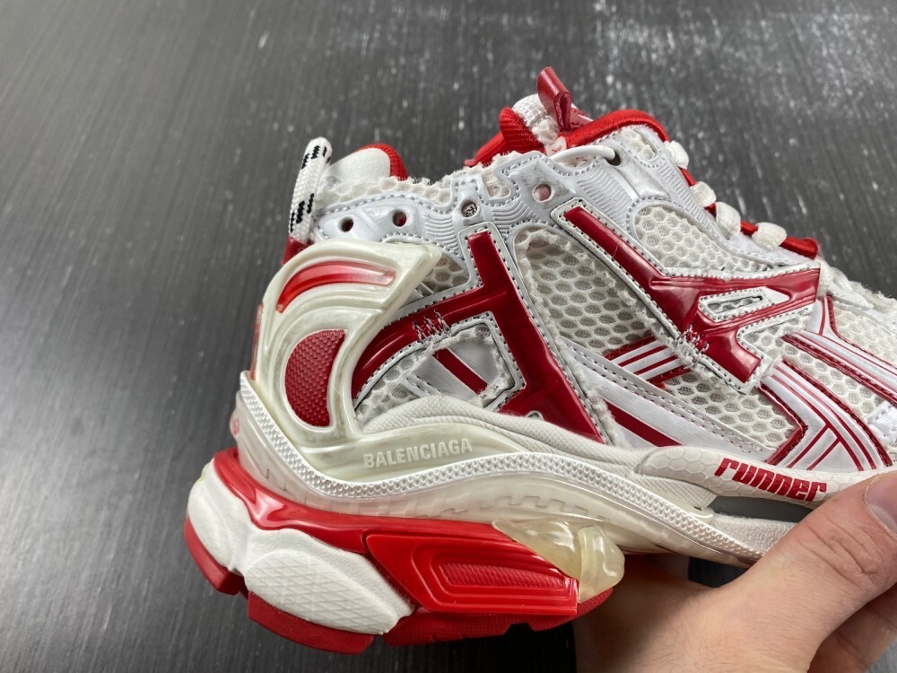 Balenciaga Runner sneaker white red