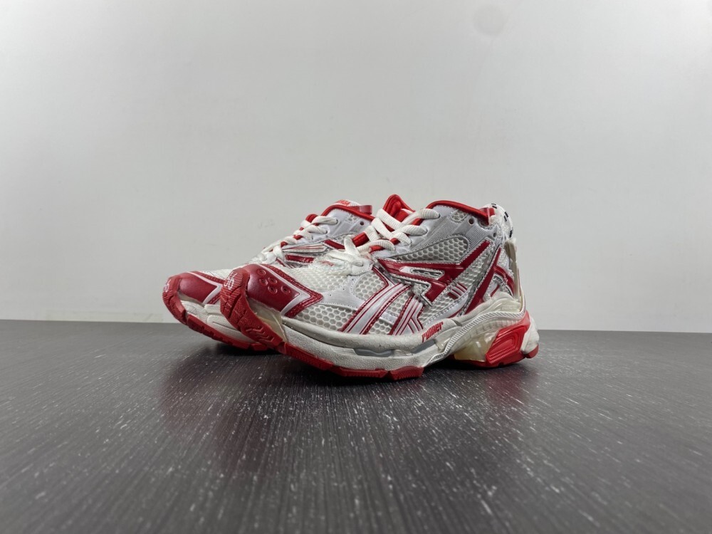 Balenciaga Runner sneaker white red
